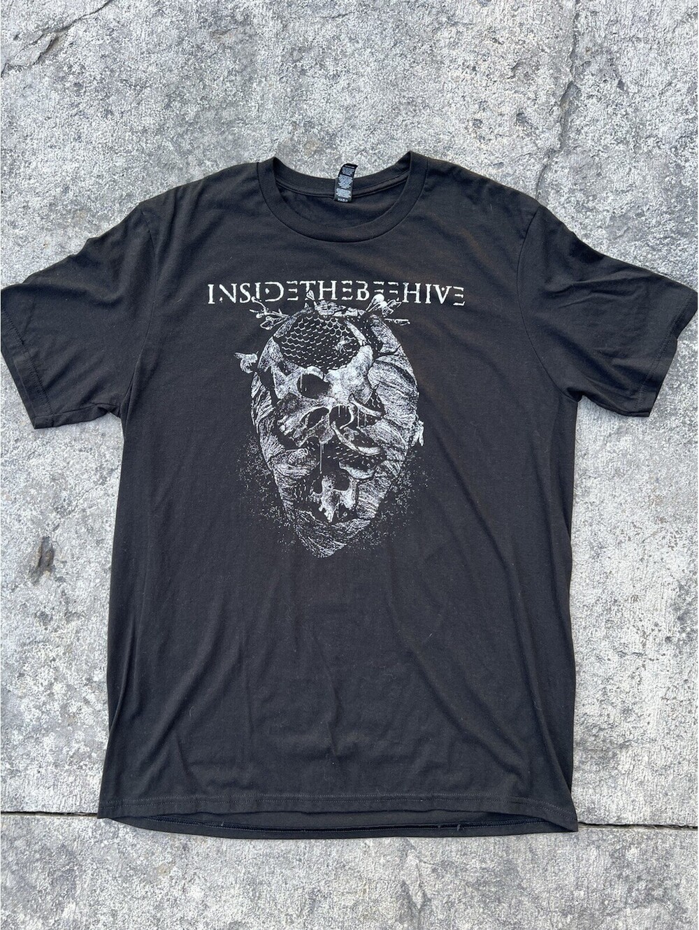 Inside The Beehive Band Tee Black Skull Size XL Wax Vessel